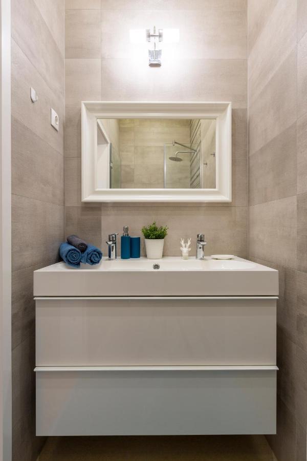 Luxury Quentin Apartment 3 Bedrm, 2 Bathrm Budapesta Exterior foto