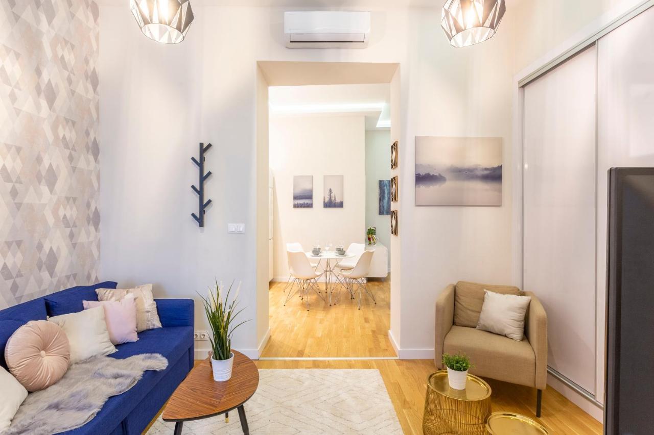 Luxury Quentin Apartment 3 Bedrm, 2 Bathrm Budapesta Exterior foto