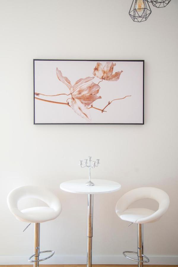 Luxury Quentin Apartment 3 Bedrm, 2 Bathrm Budapesta Exterior foto