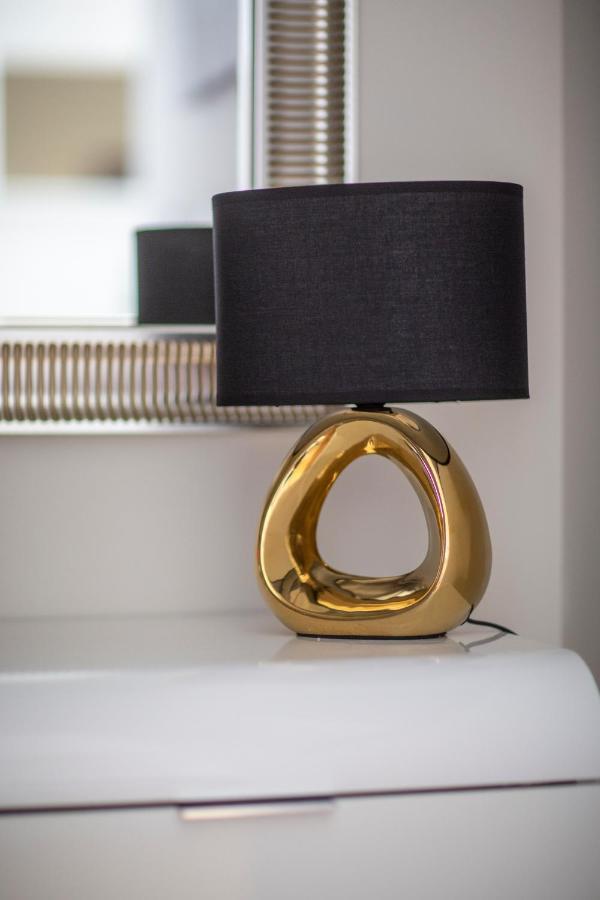 Luxury Quentin Apartment 3 Bedrm, 2 Bathrm Budapesta Exterior foto