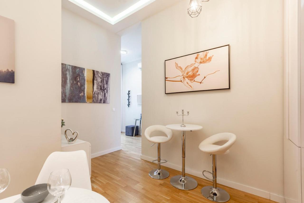 Luxury Quentin Apartment 3 Bedrm, 2 Bathrm Budapesta Exterior foto