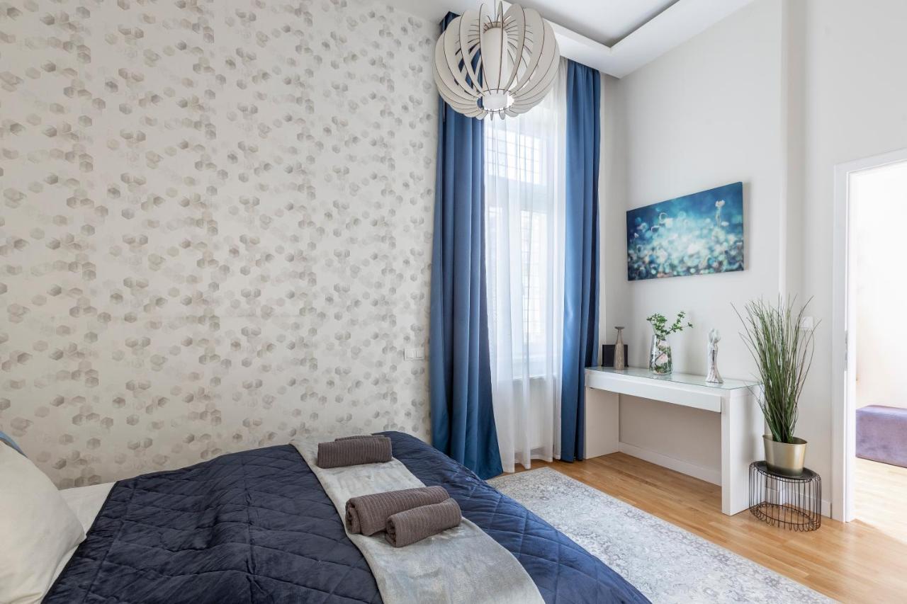 Luxury Quentin Apartment 3 Bedrm, 2 Bathrm Budapesta Exterior foto